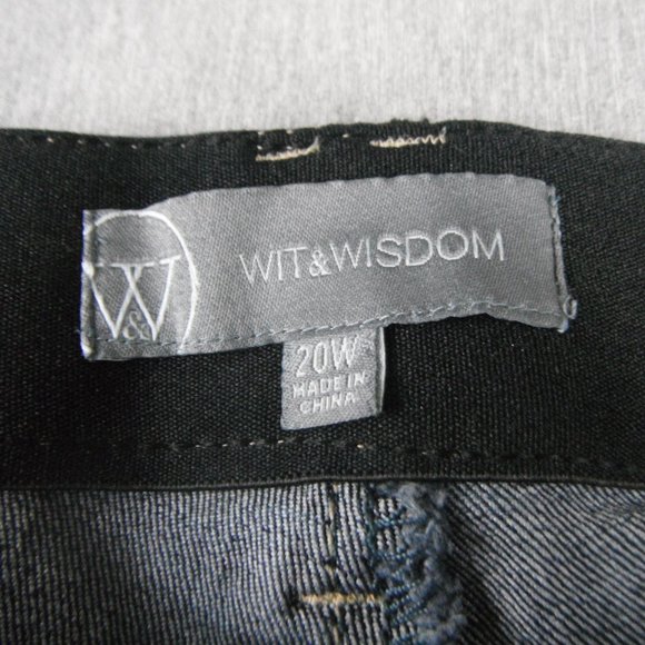 Wit & Wisdom "Ab"solution Denim Jeans - Picture 3 of 5
